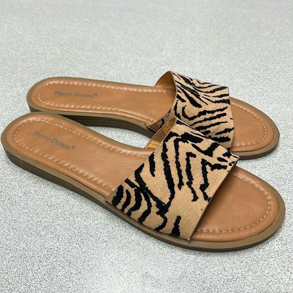 Tiger stripe slide on sandals